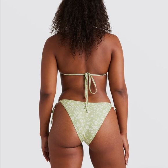 Billabong Wild West Ditsy Multi Halter Top - Picture 2 of 11